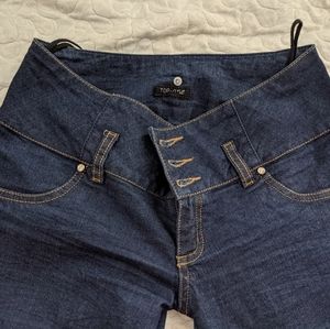 Studio F butt lift jeans